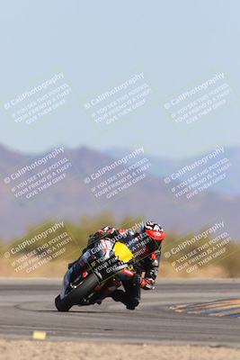 media/Mar-21-2025-CVMA Friday Practice (Fri) [[30cd4fe323]]/3-Racer 2/Session 6 (Turn 15)/